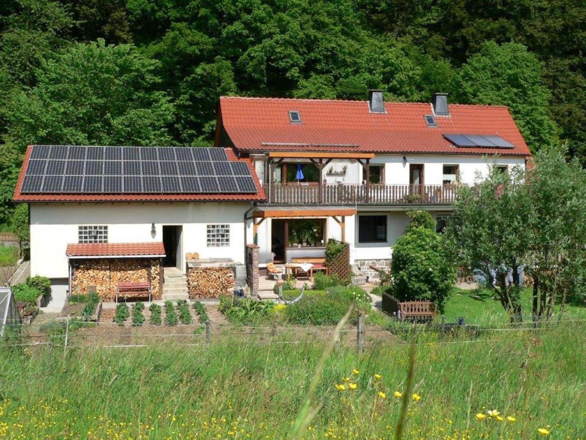 Quiet Holiday Home With Terrace Korbach Luaran gambar