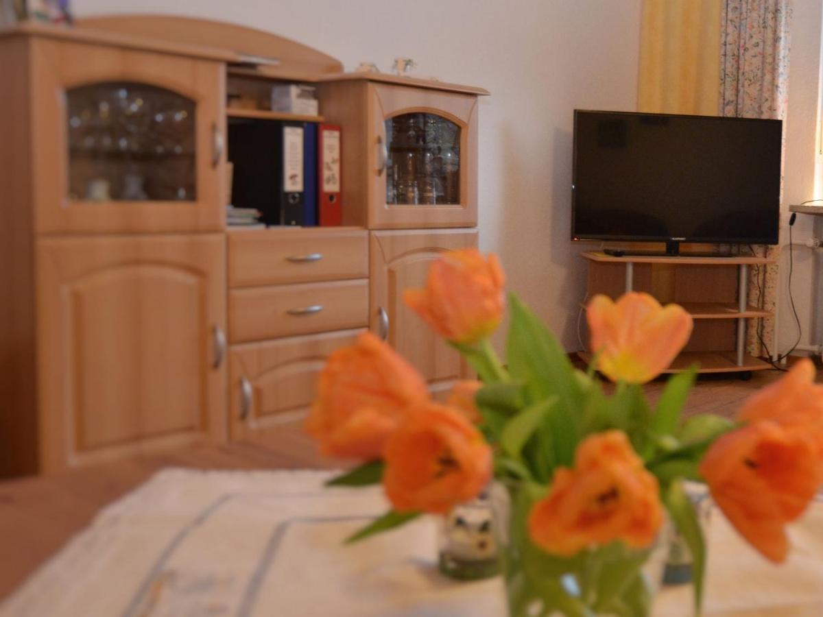 Quiet Holiday Home With Terrace Korbach Luaran gambar